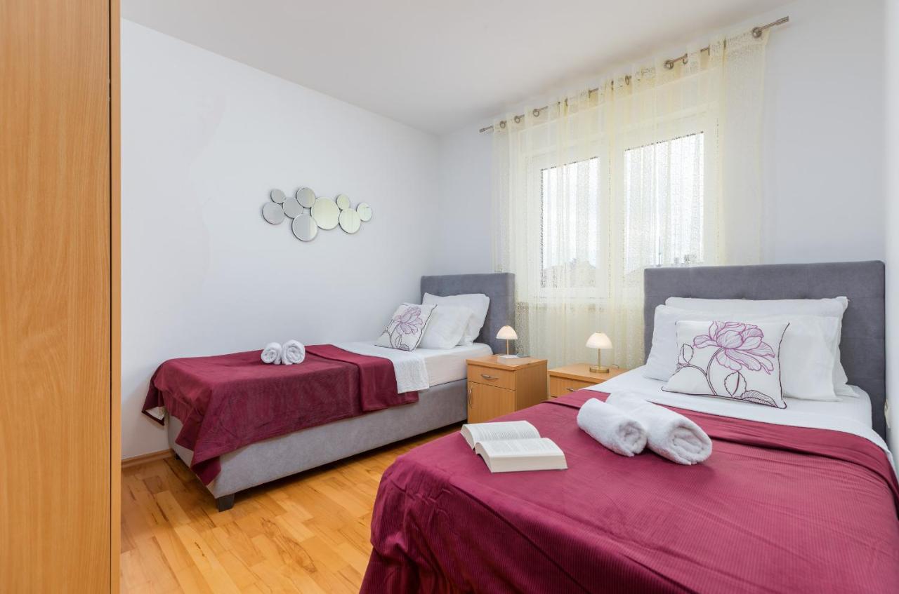 Apartment Ana