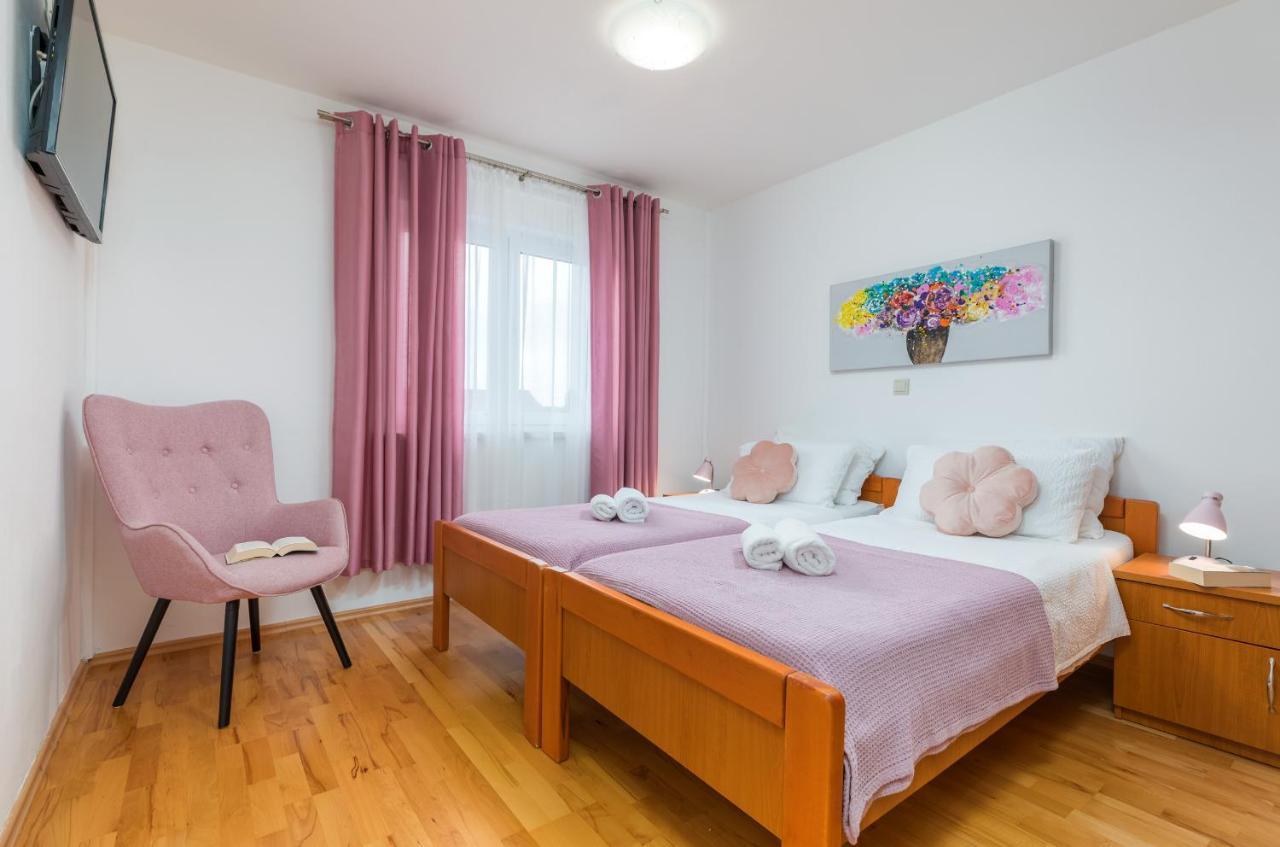 Apartment Ana
